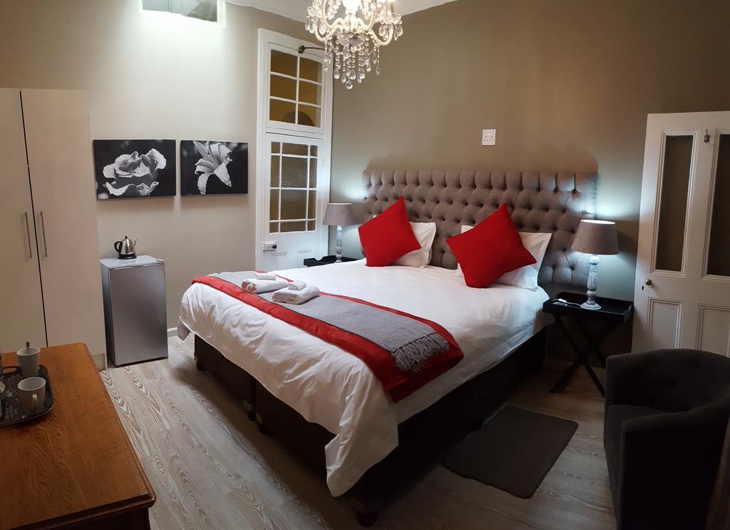 Bellevue Manor Guest House Νταντί Εξωτερικό φωτογραφία